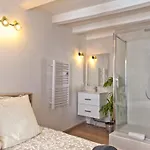 Grand Verdiere, Duplex A 5 Min Du Port La Rochelle (Charente-Maritime)