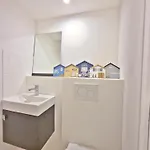 Apartament Grand Verdiere, Duplex A 5 Min Du Port La Rochelle (Charente-Maritime)