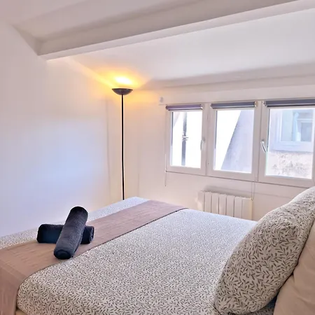 Lägenhet Grand Verdiere, Duplex A 5 Min Du Port La Rochelle (Charente-Maritime)