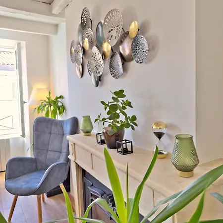 Lägenhet Grand Verdiere, Duplex A 5 Min Du Port La Rochelle (Charente-Maritime)